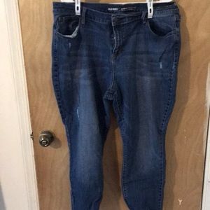 Old Navy Distressed Jeans 18S
